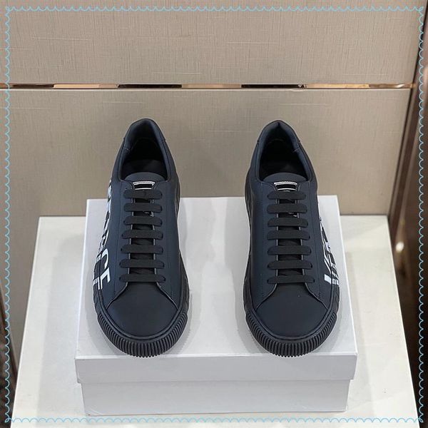 mens designer luxury shoes casual sneakers black and white sport style are size38-46299a, Red;white
mens designer luxury shoes casual sneakers black and white sport style are size38-46299a, Red;white