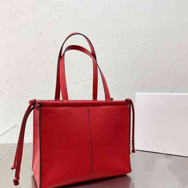 tote bags women leather fashion handbag large capacity shoulder brown designer crossbody female purses 1225
tote bags women leather fashion handbag large capacity shoulder brown designer crossbody female purses 1225