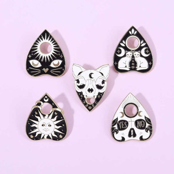 creative dark series brooch skull wizard cat personality funny bag clothing versatile badge, Gray
creative dark series brooch skull wizard cat personality funny bag clothing versatile badge, Gray