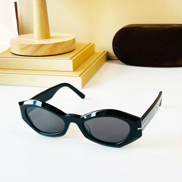 fashion new designer sunglasses men outdoor travel driving uv400 protective glasses classic thick plate frame 0968 ladies ford glasses with, White;black
fashion new designer sunglasses men outdoor travel driving uv400 protective glasses classic thick plate frame 0968 ladies ford glasses with, White;black