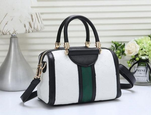 designer totes boston handbag pillow bag red green stripe speedy crossbody shoulder duffel bags women men letter embossing messenger bag
designer totes boston handbag pillow bag red green stripe speedy crossbody shoulder duffel bags women men letter embossing messenger bag