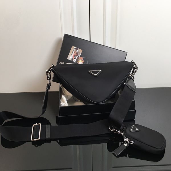 leather shoulder bags designer bag men and women handbag fashion triangle messenger bag backpack wallet
leather shoulder bags designer bag men and women handbag fashion triangle messenger bag backpack wallet