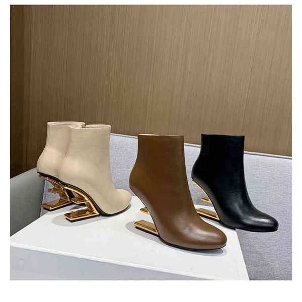 boots women's winter warm leather nude new catwalk round-toe metal f-heel solid color side zipper short 35-43 size 220709, Black
boots women's winter warm leather nude new catwalk round-toe metal f-heel solid color side zipper short 35-43 size 220709, Black