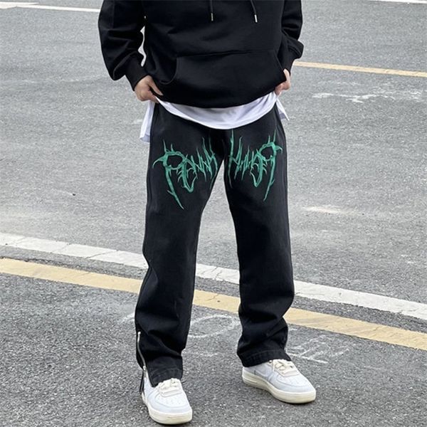 high street wash embroidery hip hop black trousers men's loose straight tube american hiphop side zipper floor pants 220509
high street wash embroidery hip hop black trousers men's loose straight tube american hiphop side zipper floor pants 220509