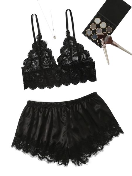 plus contrast lace scallop trim satin lingerie set x2mt#, Black;white 
plus contrast lace scallop trim satin lingerie set x2mt#, Black;white