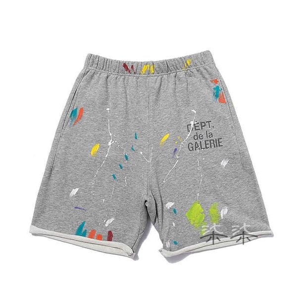 gallerydept short designer dept. ink splashing graffiti washing worn out and damaged capris men's women's loose casual versatile f, White;black
gallerydept short designer dept. ink splashing graffiti washing worn out and damaged capris men's women's loose casual versatile f, White;black