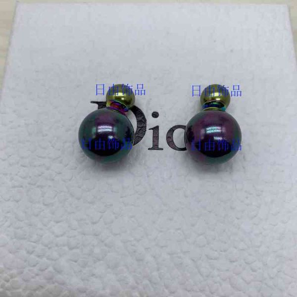 new letter size pearl earrings temperament front and back two wear fashion earrings, Golden
new letter size pearl earrings temperament front and back two wear fashion earrings, Golden