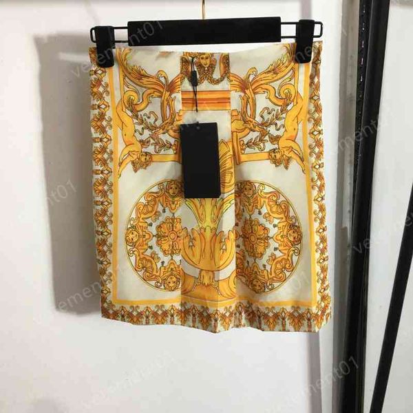 fashion women skirts dress joint f letter retro flower print pleated skirt elegant luxury designer women clothing 0912, Black
fashion women skirts dress joint f letter retro flower print pleated skirt elegant luxury designer women clothing 0912, Black