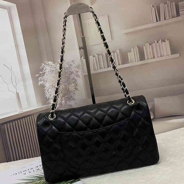 luxury leather flap chain one shoulder crossbody bag, new summer 2022 handbag + box
luxury leather flap chain one shoulder crossbody bag, new summer 2022 handbag + box