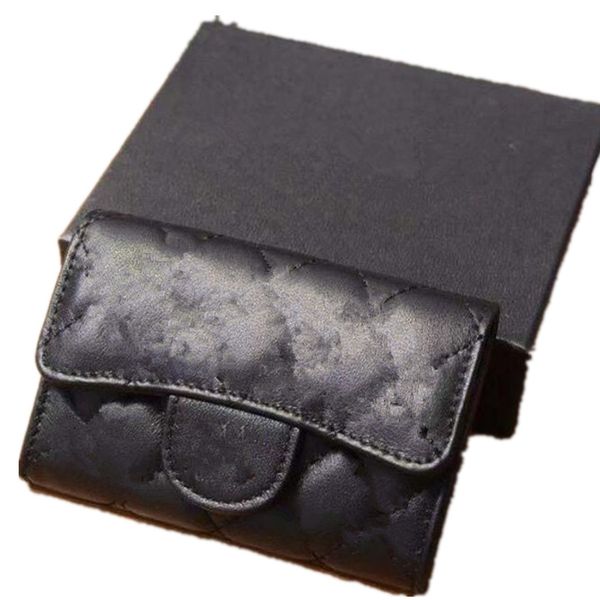 caviar lingge leather wallet famous designer metal buckle with multiple card slots clutch bags women men short wallets luxury brand coin pur, Red;black
caviar lingge leather wallet famous designer metal buckle with multiple card slots clutch bags women men short wallets luxury brand coin pur, Red;black