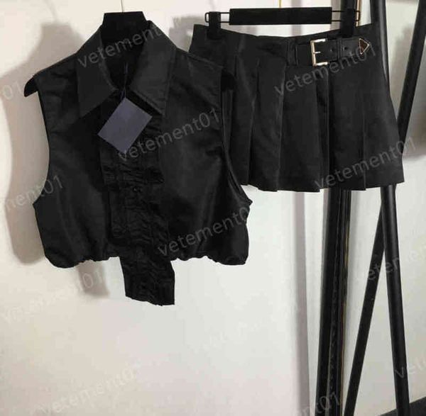 women two piece dress sleeveless tanks and letter triangle logo pleated short skirt 2 piece sets pr luxury ladies designer dresses 0912, White
women two piece dress sleeveless tanks and letter triangle logo pleated short skirt 2 piece sets pr luxury ladies designer dresses 0912, White