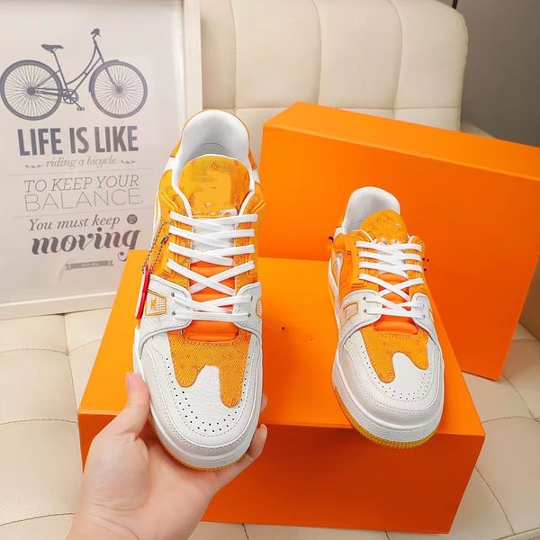 2023 luxury designer mens shoes sports shoes casual shoes women's travel flat shoes fashion 0502, Black
2023 luxury designer mens shoes sports shoes casual shoes women's travel flat shoes fashion 0502, Black
