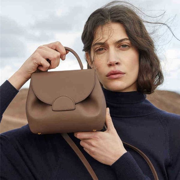 designer luxury women the tote bag fashion versatile handbags shoulder crossbody bags purse tories totes large capacity saddle wallets 7a v3
designer luxury women the tote bag fashion versatile handbags shoulder crossbody bags purse tories totes large capacity saddle wallets 7a v3