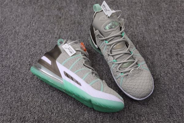 brand shoes basketball lebrons 18s x ice green grey white mens sports sneakers cushion midsole woven tpu material three airbags on tongue
brand shoes basketball lebrons 18s x ice green grey white mens sports sneakers cushion midsole woven tpu material three airbags on tongue