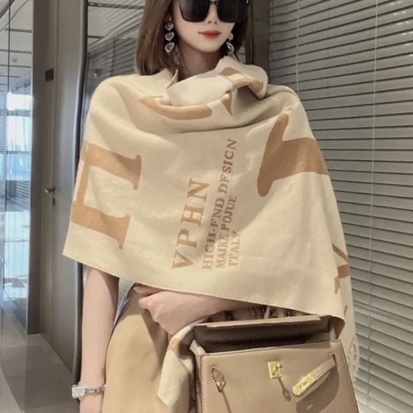 letter fringe double sided scarf imitation cashmere neck thickened thermal shawl, Blue;gray
letter fringe double sided scarf imitation cashmere neck thickened thermal shawl, Blue;gray