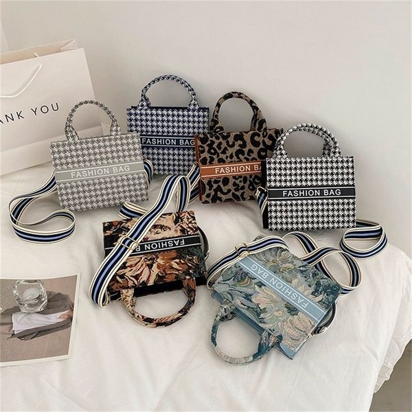 autumn high-capacity popular fashion casual versatile tote 90% off wholesale shop 2ap
autumn high-capacity popular fashion casual versatile tote 90% off wholesale shop 2ap