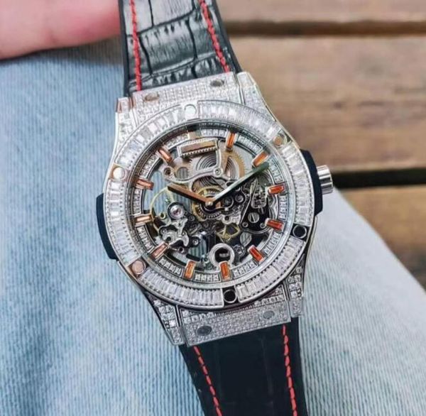 quality skeleton dial mechanical movement men wristwatches mechanical transparent automatic mens watches with leather belt, Slivery;brown
quality skeleton dial mechanical movement men wristwatches mechanical transparent automatic mens watches with leather belt, Slivery;brown