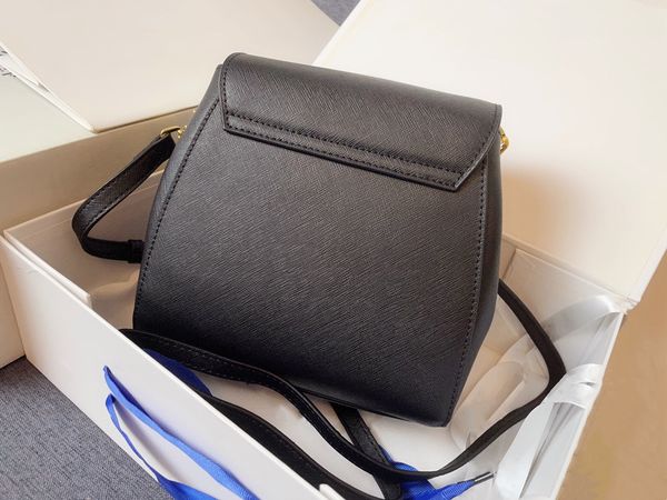 women's fashion cute shoulder bags with imported genuine leather simple and textured design cell phone bag fine workmanship
women's fashion cute shoulder bags with imported genuine leather simple and textured design cell phone bag fine workmanship