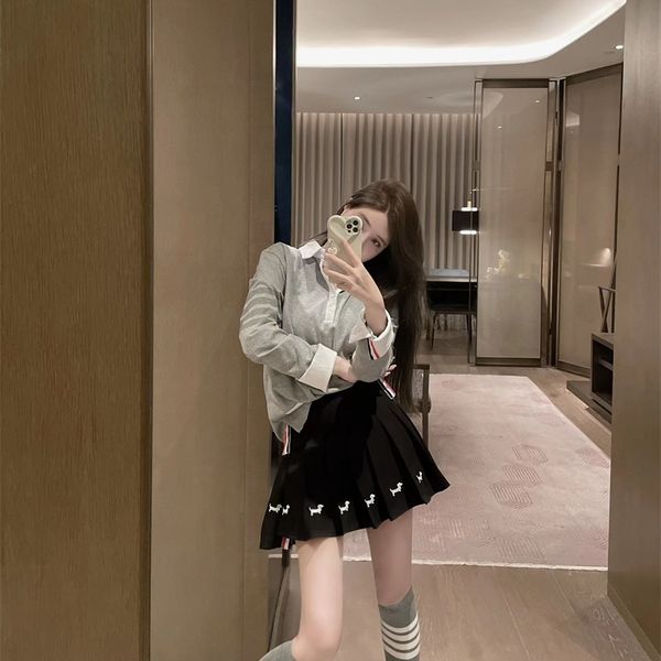 71% off 2022 summer trendy men's women's clothing new pleated skirt, dog embroidery composite fabric, anti tarnish lining, fashion, Black
71% off 2022 summer trendy men's women's clothing new pleated skirt, dog embroidery composite fabric, anti tarnish lining, fashion, Black