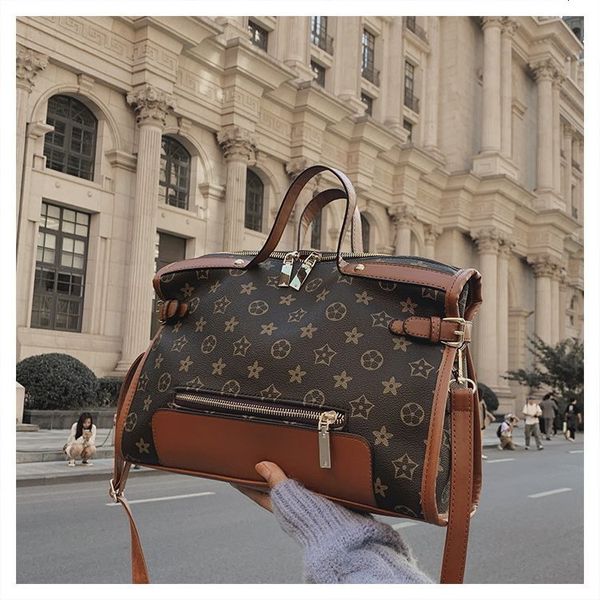 new designer bags niche design small 2022 messenger women's 2022 versatile texture one shoulder portable square
new designer bags niche design small 2022 messenger women's 2022 versatile texture one shoulder portable square