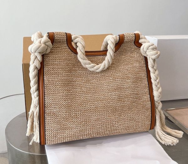 latest style hand woven straw bucket bag basket designer suitable for summer seaside essential beach bag large capacity
latest style hand woven straw bucket bag basket designer suitable for summer seaside essential beach bag large capacity