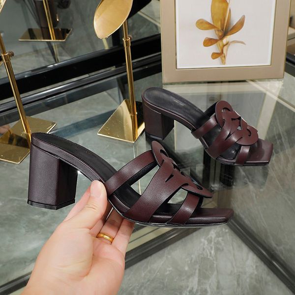 women designers slipper sandals flat slides flip flops summer genuine triangle leather outdoor loafers bath shoes beachwear slippers black w
women designers slipper sandals flat slides flip flops summer genuine triangle leather outdoor loafers bath shoes beachwear slippers black w