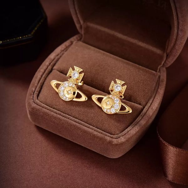 classic earrings stud western queen planet star aura luxury jewelry women micro inlays diamonds pearl earring, Golden;silver
classic earrings stud western queen planet star aura luxury jewelry women micro inlays diamonds pearl earring, Golden;silver