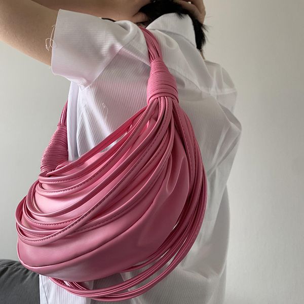 fashion noodle design women shoulder bags galf moon small tote bag luxury soft pu leather lady handbags trend knoted hand purses
fashion noodle design women shoulder bags galf moon small tote bag luxury soft pu leather lady handbags trend knoted hand purses