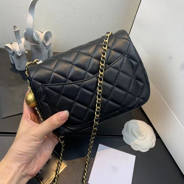 french designer shoulder bags style bags quilted plaid chain crossbody shoulder gold hardware mini outdoor handbags cute cosmetics luxury ha
french designer shoulder bags style bags quilted plaid chain crossbody shoulder gold hardware mini outdoor handbags cute cosmetics luxury ha