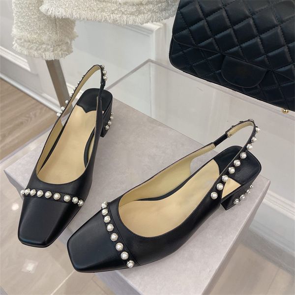 022 new fashion sandals flat shoes women's shoes leather comfortable pearl solid color banquet party, Black
022 new fashion sandals flat shoes women's shoes leather comfortable pearl solid color banquet party, Black
