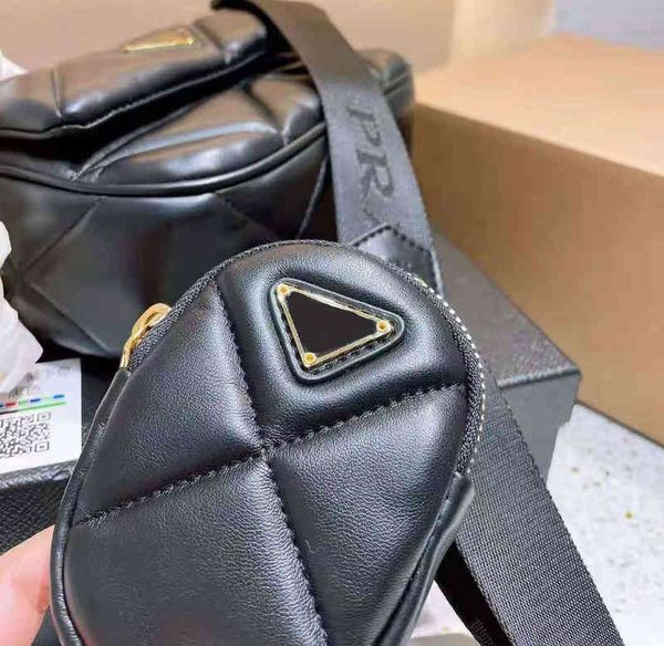 designer prad messenger bag pu handbag man woman chain single casual fashion luxurious high street cloud small square tofu leather tote shou
designer prad messenger bag pu handbag man woman chain single casual fashion luxurious high street cloud small square tofu leather tote shou