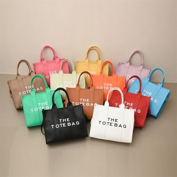 fashion summer female texture messenger large capacity one 75% off wholesale sale
fashion summer female texture messenger large capacity one 75% off wholesale sale