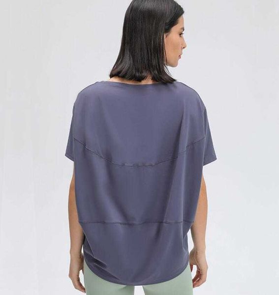 l-85 yoga outfits slim fit breathable women training running fitness clothing solid color loose short sleeve 22, Gray
l-85 yoga outfits slim fit breathable women training running fitness clothing solid color loose short sleeve 22, Gray