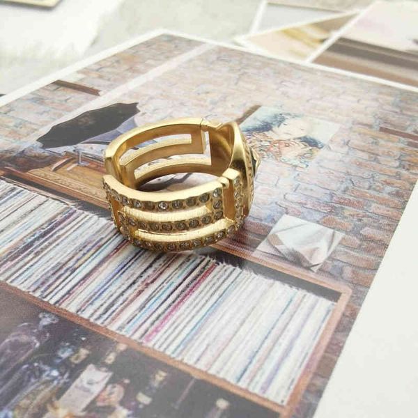 new fashion trend jewelry luxury quality designer wholesale fan family medusa high-end atmospheric men's and women's open model, Silver
new fashion trend jewelry luxury quality designer wholesale fan family medusa high-end atmospheric men's and women's open model, Silver