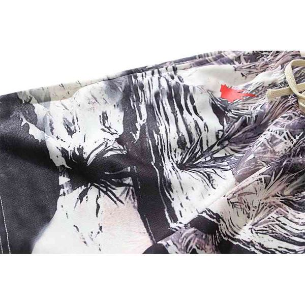 men's fashion trend new personality casual brand shorts wholesale spring summer hip women's printed for beach leisure sports, White;black
men's fashion trend new personality casual brand shorts wholesale spring summer hip women's printed for beach leisure sports, White;black