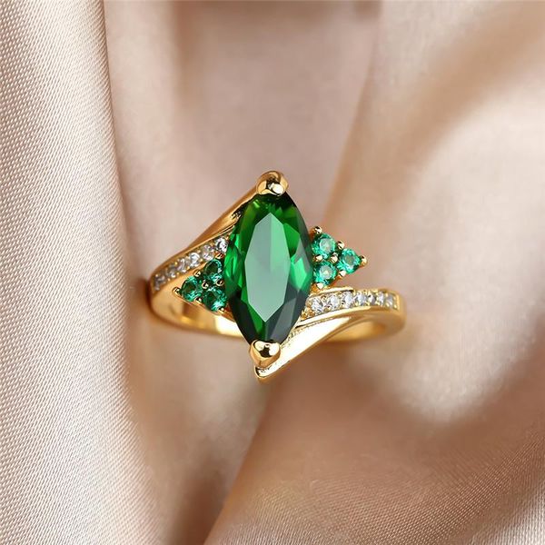 wedding rings vintage female green crystal stone ring luxury yellow gold thin for women charm leaf zircon engagement, Slivery;golden
wedding rings vintage female green crystal stone ring luxury yellow gold thin for women charm leaf zircon engagement, Slivery;golden