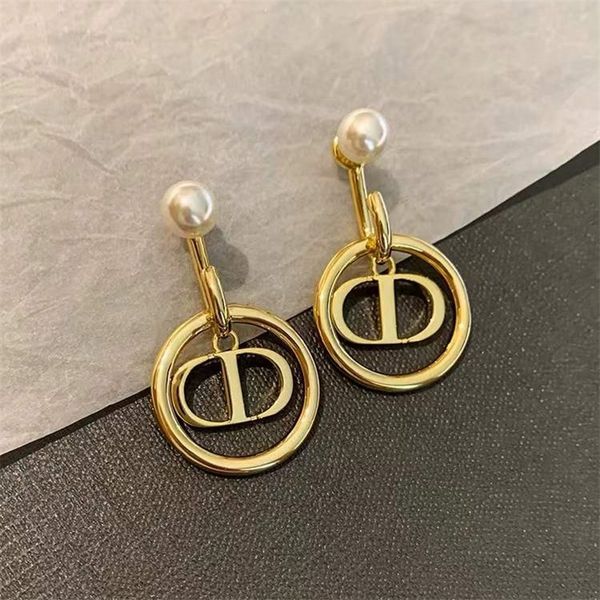80% off clearance female pearl letter round fashion simple earrings light luxury jewelry, Golden
80% off clearance female pearl letter round fashion simple earrings light luxury jewelry, Golden