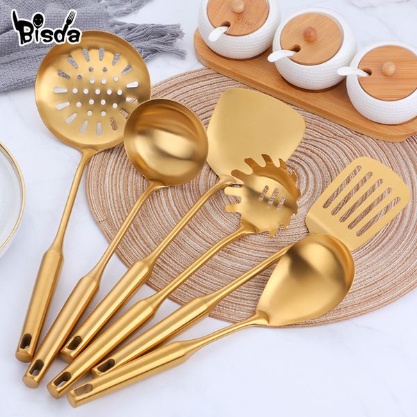 stainless steel cookwarlong handle kitchen set gold cooking utensils scoop spoon turner ladle cooking tools kitchen utensils set 220413
stainless steel cookwarlong handle kitchen set gold cooking utensils scoop spoon turner ladle cooking tools kitchen utensils set 220413