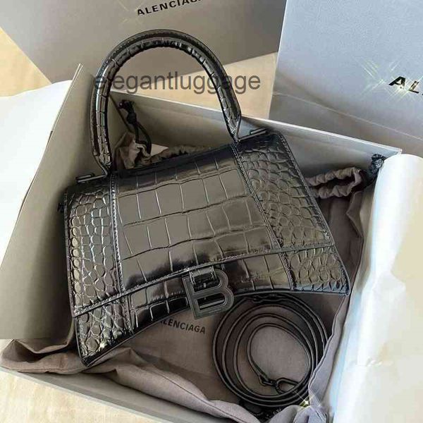 handbags balencaigbag designer women bag bags star same bag female 2022 fashion versatile b family crocodile hourglass character leathe ruwn
handbags balencaigbag designer women bag bags star same bag female 2022 fashion versatile b family crocodile hourglass character leathe ruwn