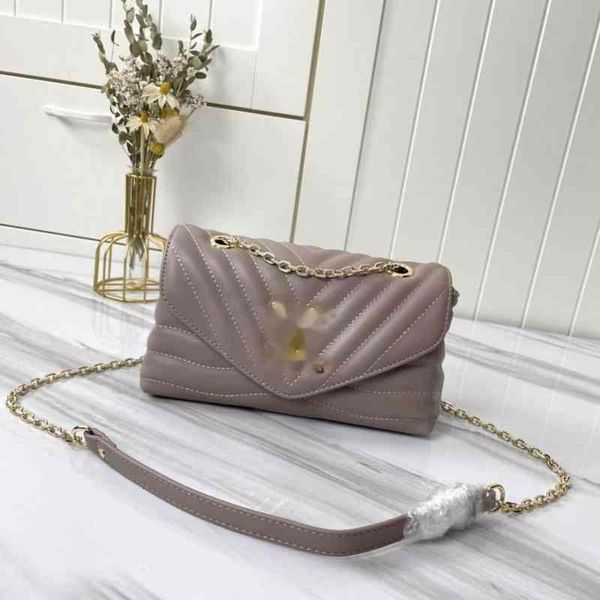 1 ggs lvs louiseity viutonitys louiss vuttonss luxury brand bags elegant crossbody style fashionable birthday tote bag women all-match stri, Brown;gray
1 ggs lvs louiseity viutonitys louiss vuttonss luxury brand bags elegant crossbody style fashionable birthday tote bag women all-match stri, Brown;gray