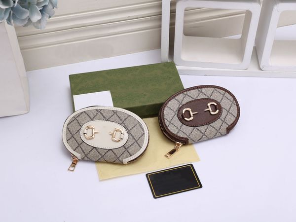 tz ladies wallets 2 colors fashion casual short leather zipper wallet men classic saddle buckle coin purse designer luxury clutch bags women, Red;black
tz ladies wallets 2 colors fashion casual short leather zipper wallet men classic saddle buckle coin purse designer luxury clutch bags women, Red;black