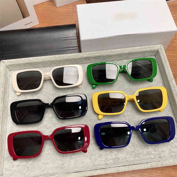 2022 new d personalized small frame same su1factory outlet fashion men's women's sunglasses2022 trendy latest sunglasses, White;black
2022 new d personalized small frame same su1factory outlet fashion men's women's sunglasses2022 trendy latest sunglasses, White;black