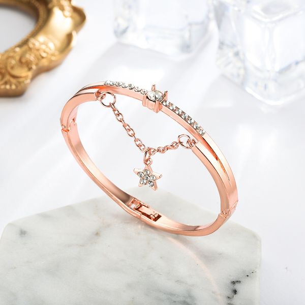 simple five pointed star diamond bracelet versatile temperament popular bracelet network red girl student, Golden;silver
simple five pointed star diamond bracelet versatile temperament popular bracelet network red girl student, Golden;silver