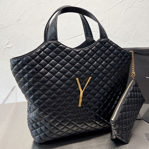 cowhide beach bags quilted shopping bag women handbags genuine leather oversize letter hasp hardware thread classical lady purse large capac
cowhide beach bags quilted shopping bag women handbags genuine leather oversize letter hasp hardware thread classical lady purse large capac