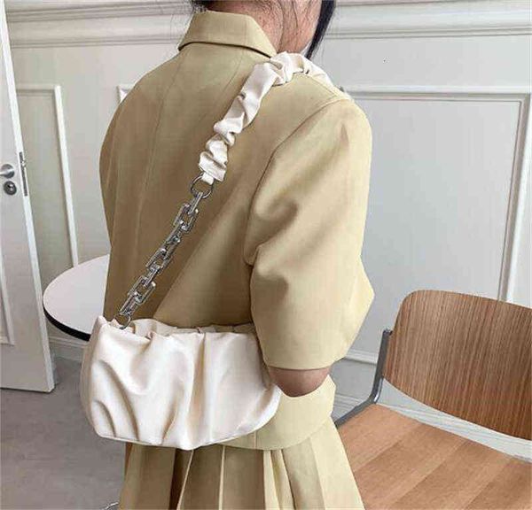 7a+hbp women bags clouds saddle chain shoulder bag hobo handbags black oblique cross lady tote crossbody messenger purse
7a+hbp women bags clouds saddle chain shoulder bag hobo handbags black oblique cross lady tote crossbody messenger purse