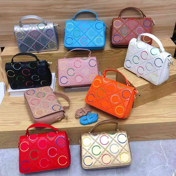 single shoulder messenger bag simple portable letter women's bag t-shaped minority handbags bag 220513
single shoulder messenger bag simple portable letter women's bag t-shaped minority handbags bag 220513