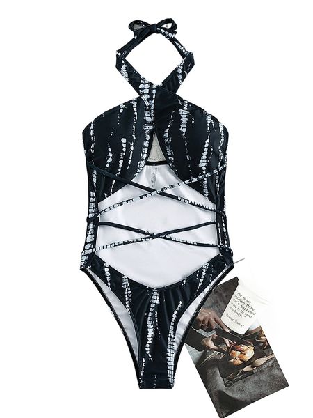 t.ie d.ye print crisscross c.ut out h.alter o.ne p.iece swimsuit z3tz#, White;black
t.ie d.ye print crisscross c.ut out h.alter o.ne p.iece swimsuit z3tz#, White;black