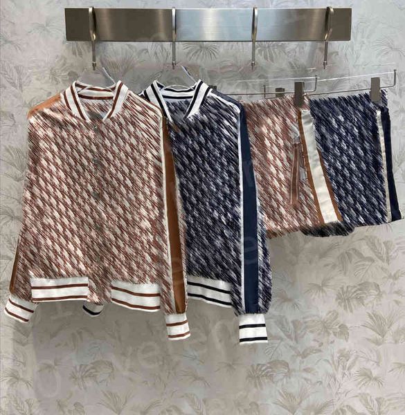 luxury women two pieces pants brand logo print summer jackets high end juicy tracksuit slim fit high waist shorts juicy tracksuits womens d, White
luxury women two pieces pants brand logo print summer jackets high end juicy tracksuit slim fit high waist shorts juicy tracksuits womens d, White