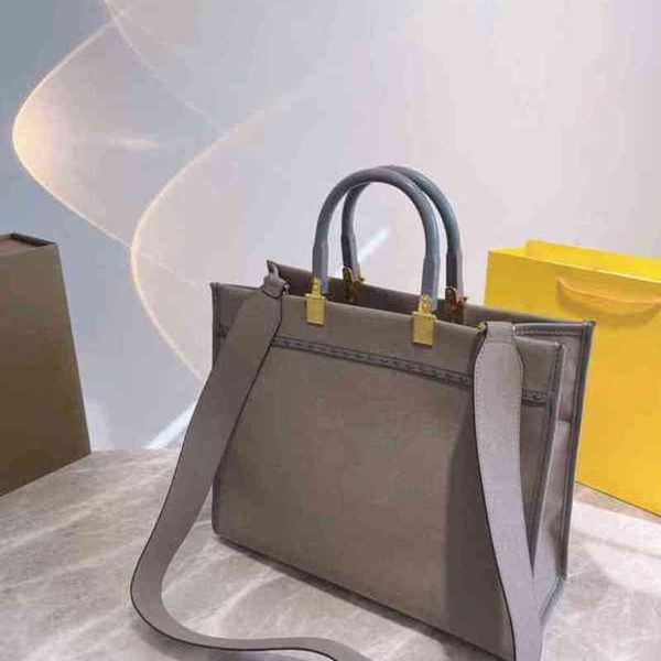 evening bags shoulder bags handbags letter decoration tote well-known brand designer clutch crossbody strap high capacity and quality wallet
evening bags shoulder bags handbags letter decoration tote well-known brand designer clutch crossbody strap high capacity and quality wallet