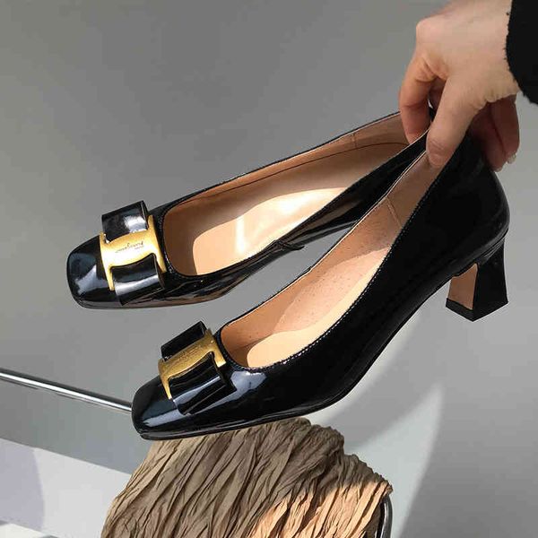 sandals autumn style square head bow thick heel shallow mouth single shoe fairy wind medium comfortable temperament high-ed shoes 2igu, Black
sandals autumn style square head bow thick heel shallow mouth single shoe fairy wind medium comfortable temperament high-ed shoes 2igu, Black